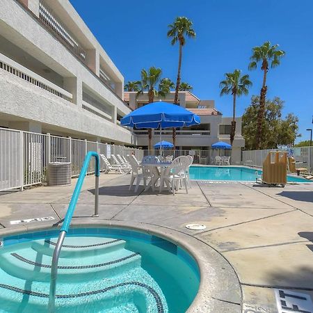 Motel 6-Palm Springs, Ca - Downtown Εξωτερικό φωτογραφία