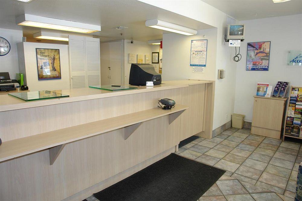 Motel 6-Palm Springs, Ca - Downtown Εξωτερικό φωτογραφία